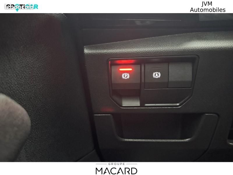 Renault Austral 1.2 E-Tech full hybrid 200ch Iconic (image 32)