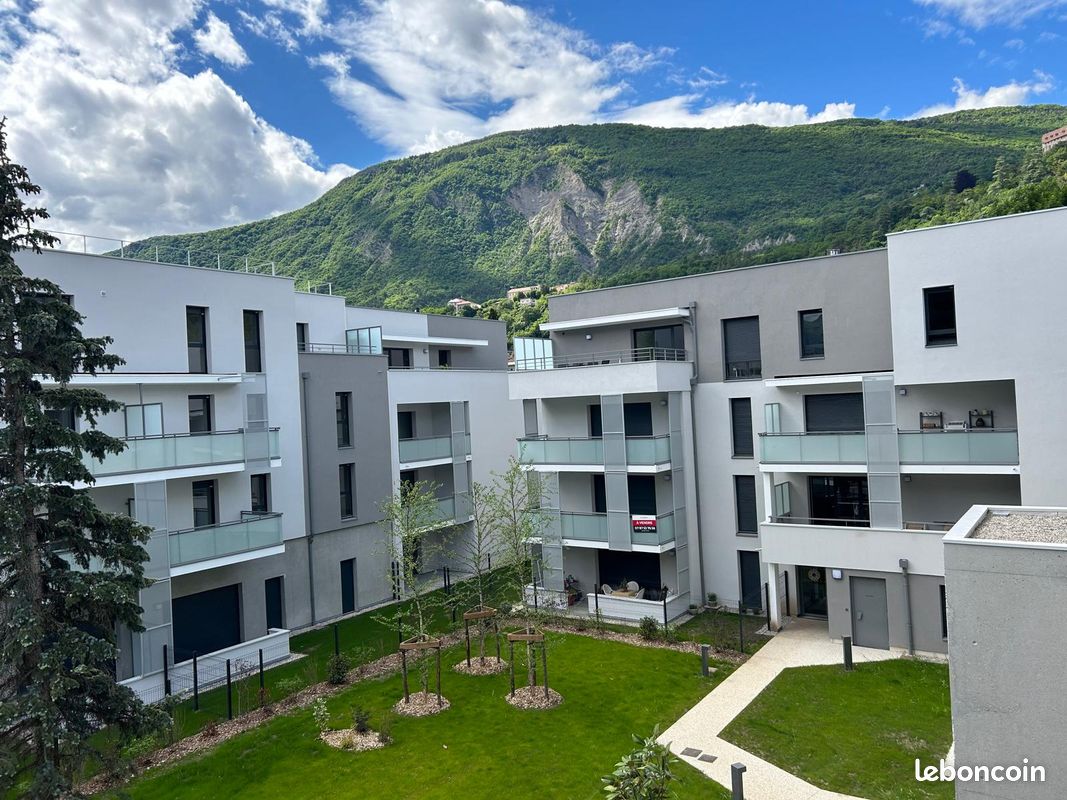 Appartement 4 pièces 87 m² à Corenc