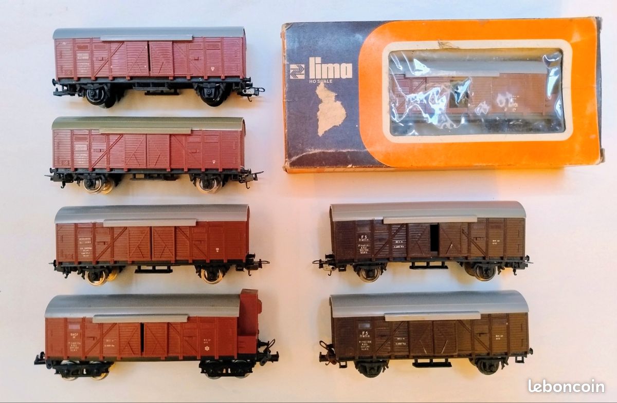 LIMA HO - Rame 4 wagons voyageurs - Réf : 309311 / 309307 / 309207 / 309129 - Modélisme LIMA HO - Rame 4 wagons voyageurs - Réf : 309311 / 309307 / 309207 / 309129 - Modélisme
