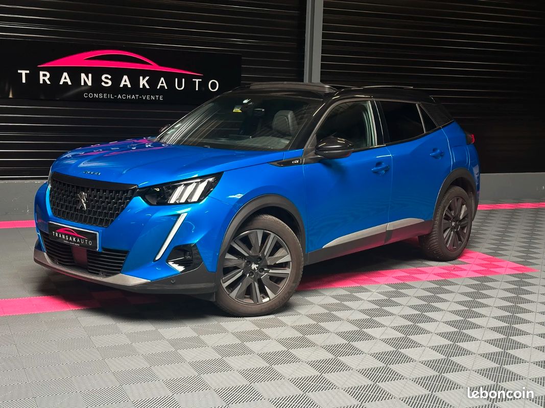 PEUGEOT 2008 BlueHDi 130 S&S EAT8 GT Pack* ENTRETIEN COMPLET + TOIT PANORAMIQUE + ATTELAGE (image 1)