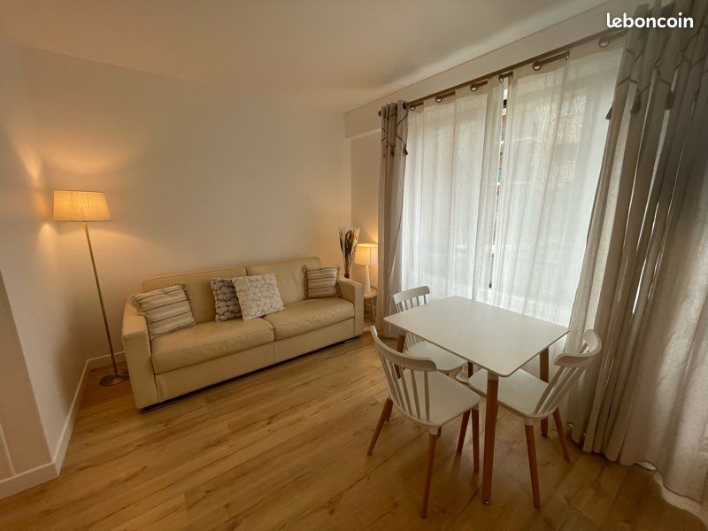 Appartement 2 pièces 32 m² · à Neuilly-sur-Seine · 32 m² · 320 000 €