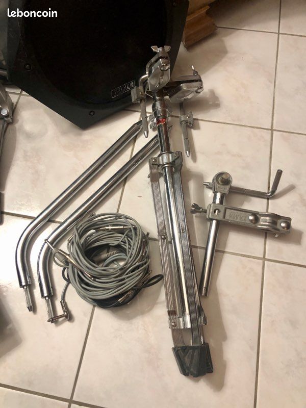 TAMA Techstar TS305 (image 2)
