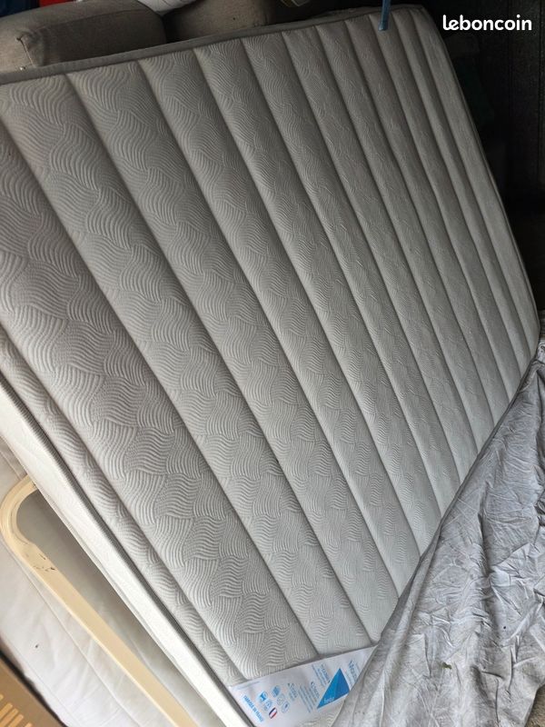 Matelas 140x190 (image 1)