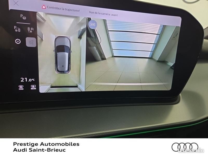 Audi Q3 1.5 e-hybrid 272ch S line S tronic 6 (image 14)