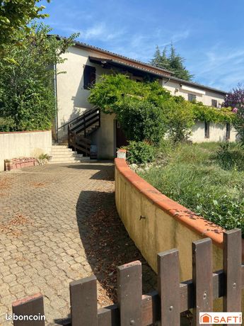Propriété 7 pièces 200 m²