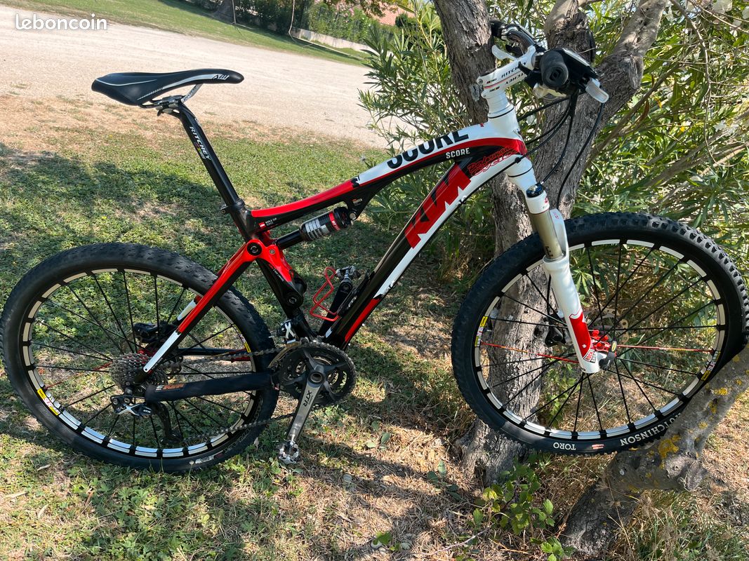 Vends vélo VTT KTM score Vélos