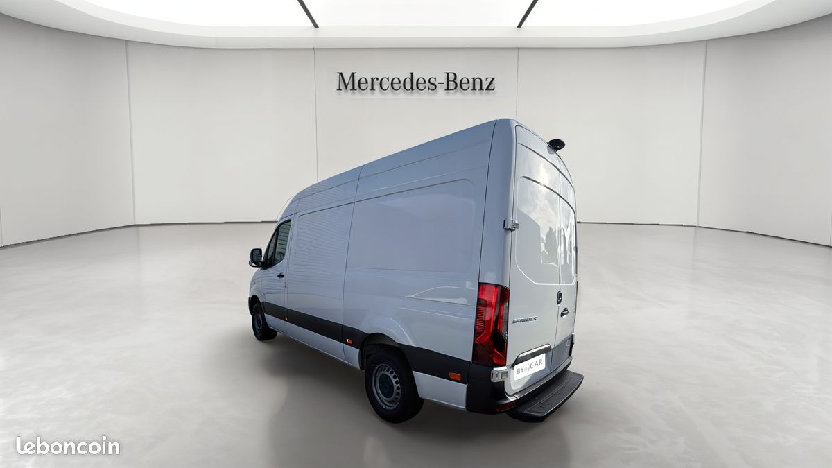 Mercedes sprinter fgn 315 cdi 37 3.5t rwd pro (image 3)