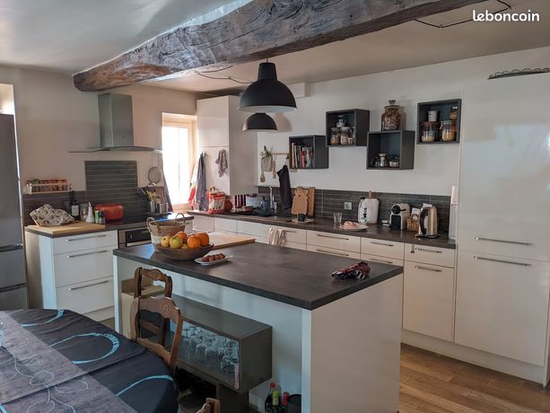 Superbe duplex 3 pièces de 78 m2 dans le centre de Voiron