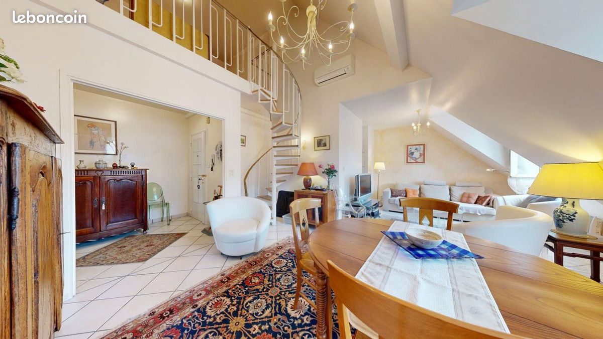 Appartement 4 pièces 108 m² · à Rodez · 108 m² · 220 000 €