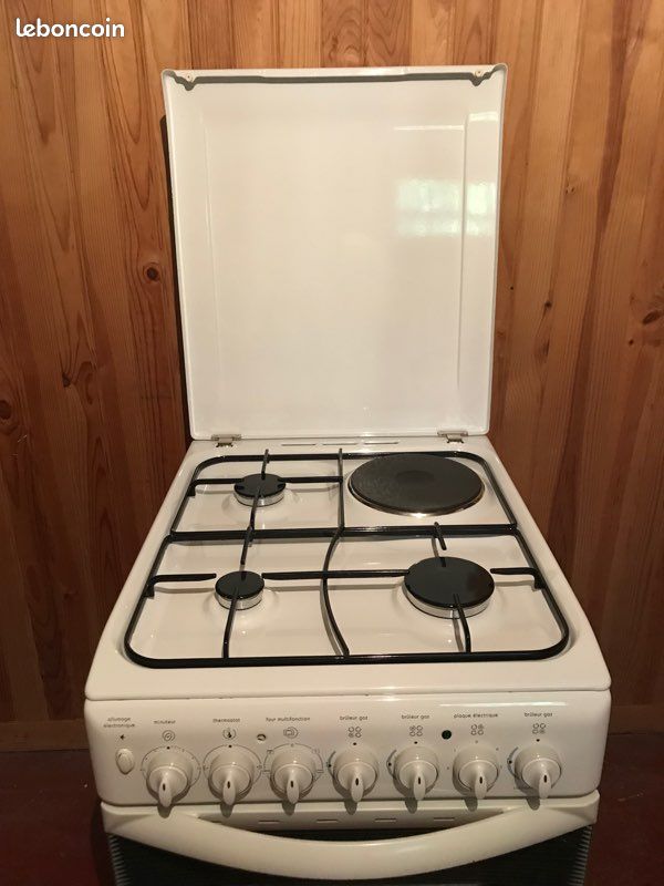 Cuisinière / Gazinière (image 1)