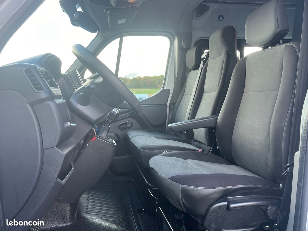 Renault Master 2.3 DCI 135ch Fourgon L2H2 Pack Grand Confort Cabine Approfondie 7 places 3.5t (image 6)