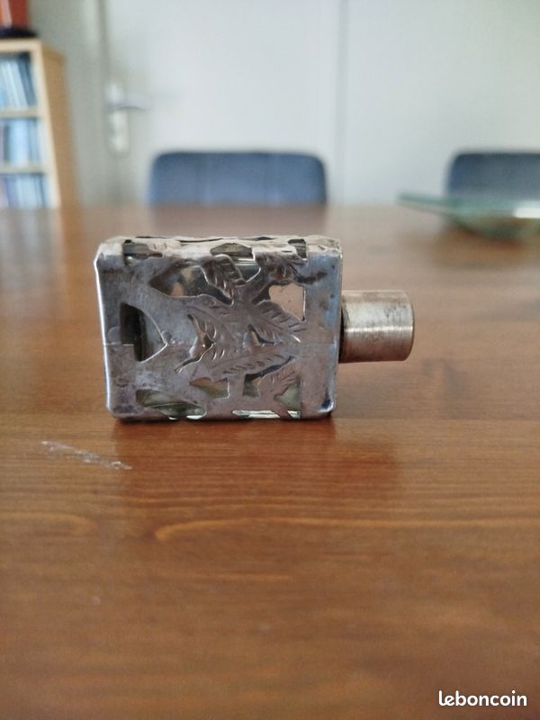 Flacon ancien (image 3)