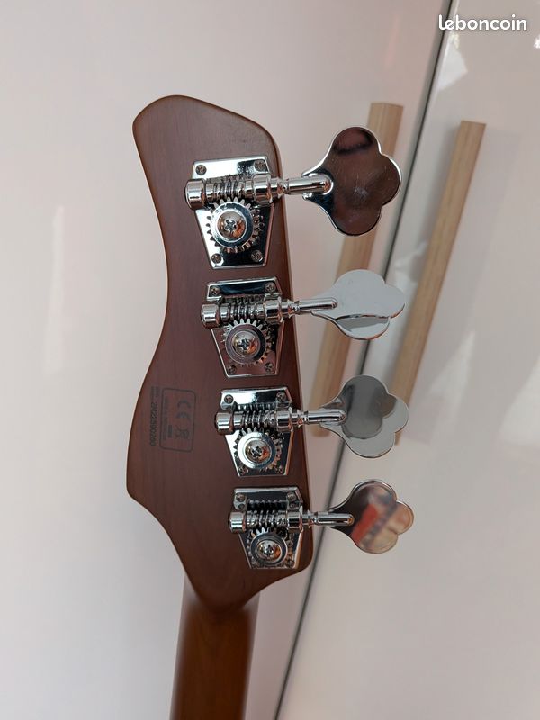 Marcus Instruments Basse Marcus MILLER - Instruments de musique