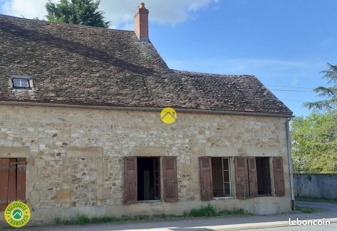 En village avec école/comm (image 1)