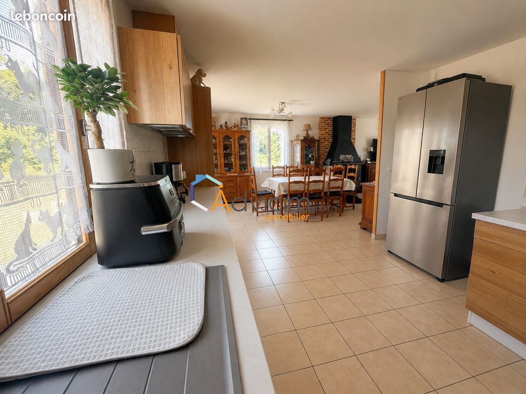 Maison 5 pièces 117 m² · à Charny Orée de Puisaye · 117 m² · 199 000 €