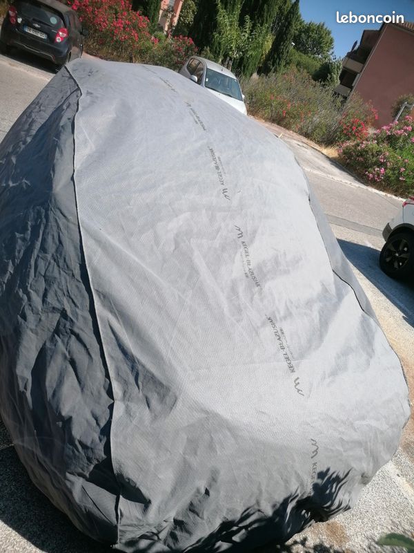 Bâche de protection pour voiture (image 5)