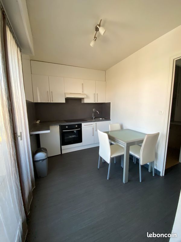 Appartement 1 pièce 30 m² · à Thonon-les-Bains · 30 m² · 650 €