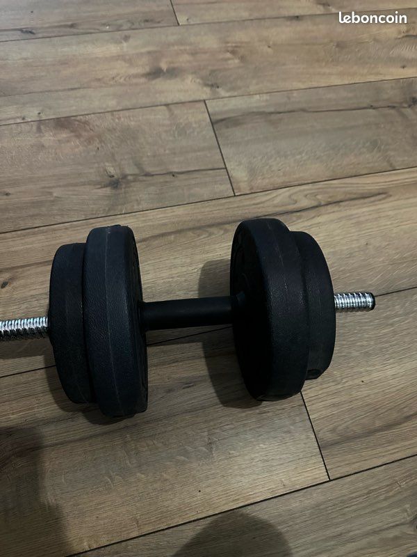 Banc de musculation et accessoires (image 2)