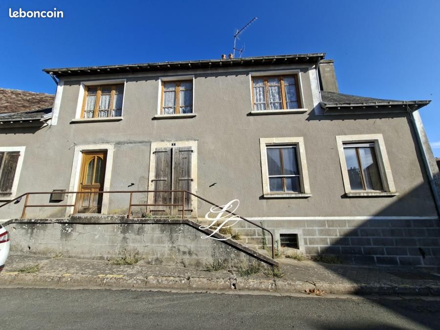 Maison 5 pièces 155 m² · à Épineu-le-Chevreuil · 155 m² · 51 000 €