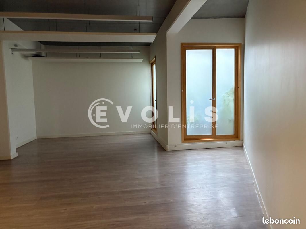 Bureaux 446 m² (image 3)