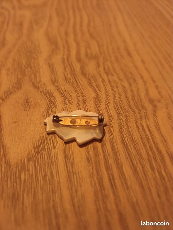 Broche en nacre (image 2)