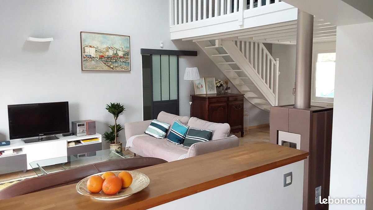 Maison 5 pièces 157 m² · à Le Taillan-Médoc · 157 m² · 523 000 €