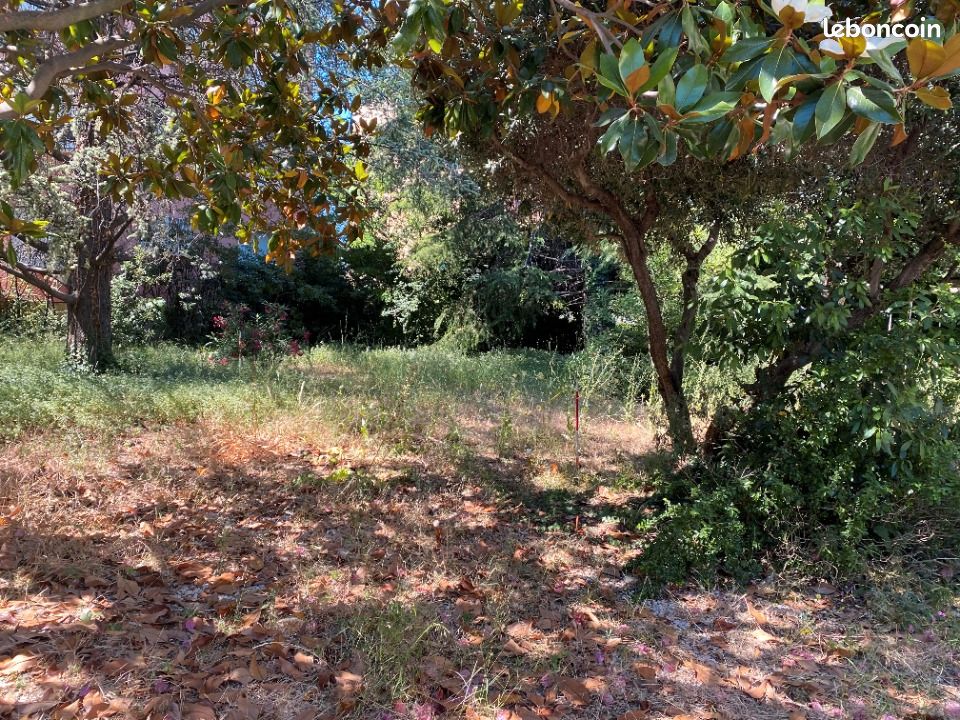 Terrain 230 m² La Valette Du Var · à La Valette-du-Var · 175 000 €