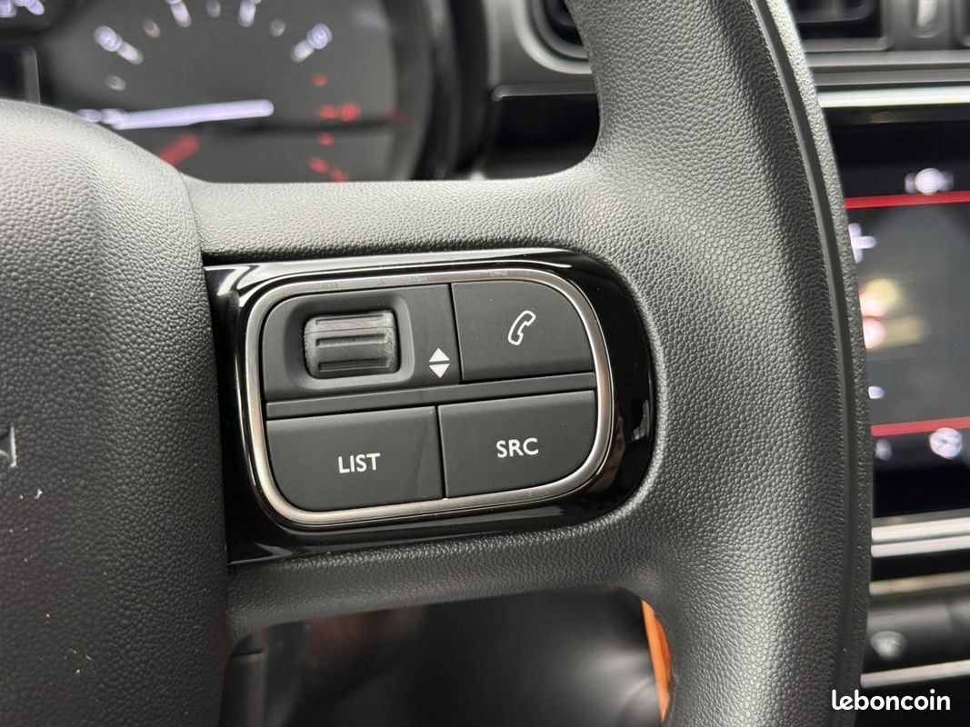 Citroën C3 Société (3) PureTech 82 BVM Feel / 2 places / 1ère main / TVA récupérable / Carplay (image 14)