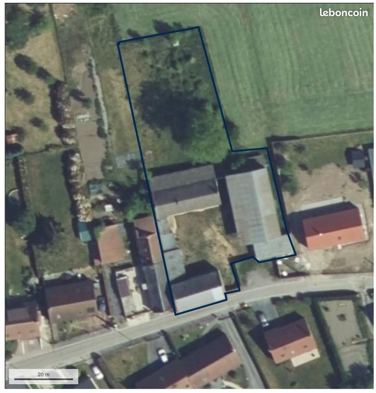 Maison 10 pièces 247 m² · à Boussières-en-Cambrésis · 247 m² · 170 000 €