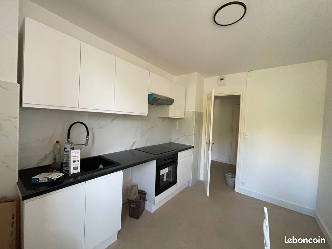 Appartement 3 pièces 69 m² · à Saint-Étienne · 69 m² · 510 €/mois