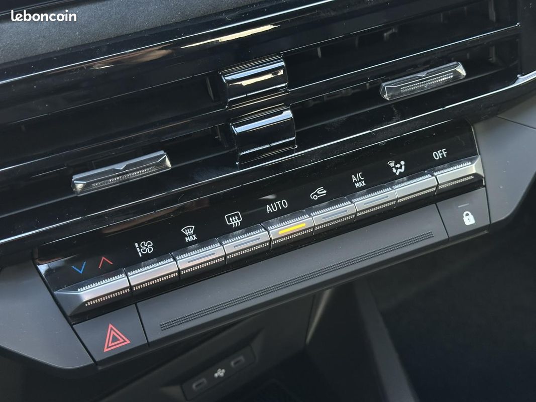 Renault Clio 1.8 E-Tech 160ch full hybrid esprit Alpine (image 33)