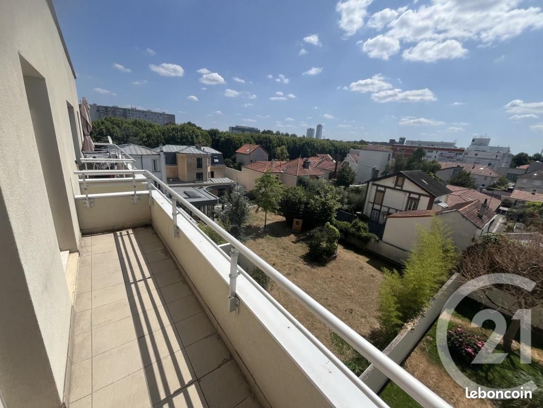 Appartement 2 pièces 44 m² · à Villeneuve-la-Garenne · 44 m² · 178 000 €