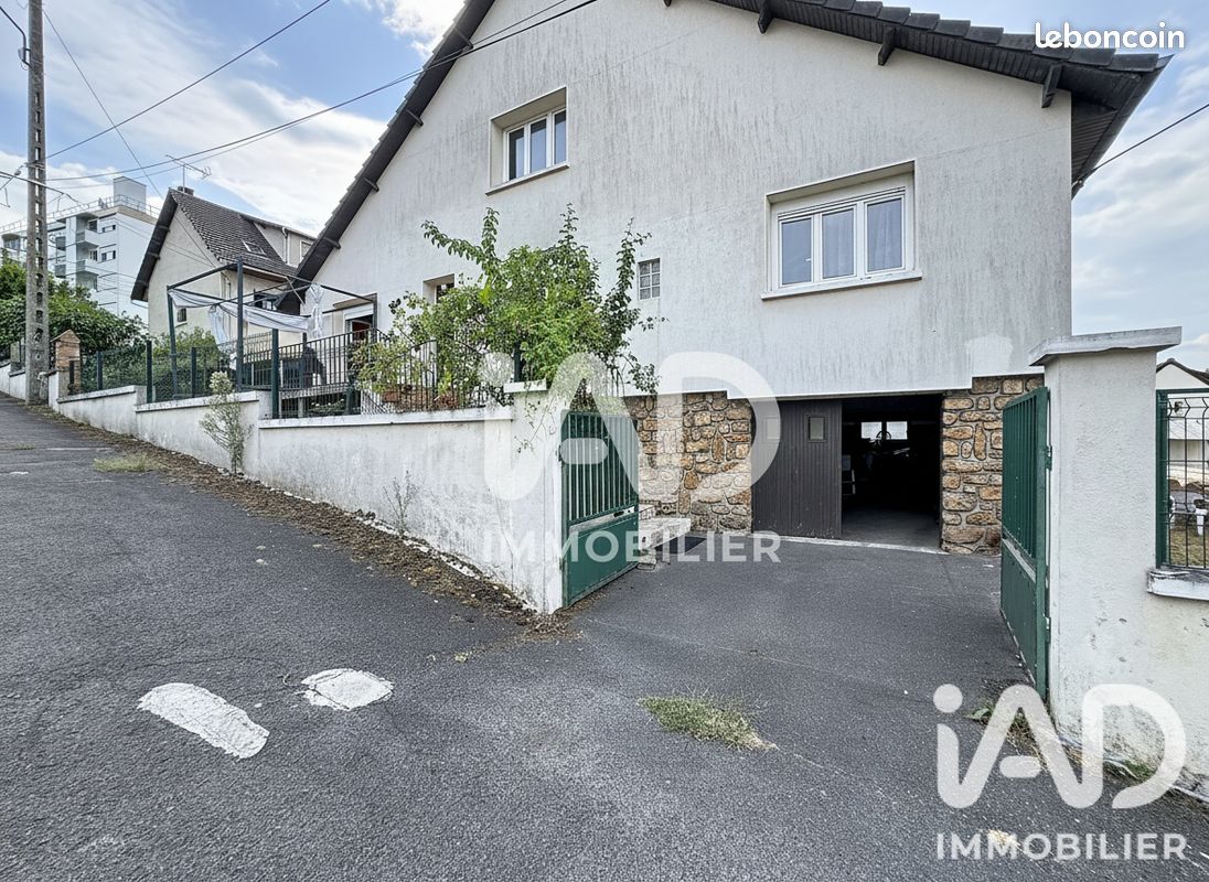 Maison 5 pièces 96 m² · à Corbeil-Essonnes · 96 m² · 238 000 €