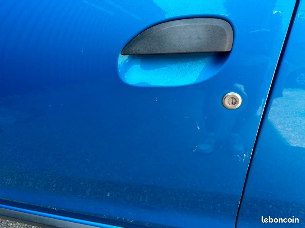 DACIA SANDERO 1.5 dCi 90 E6 Urban Stepway - DISTRIBUTION NEUVE (image 7)