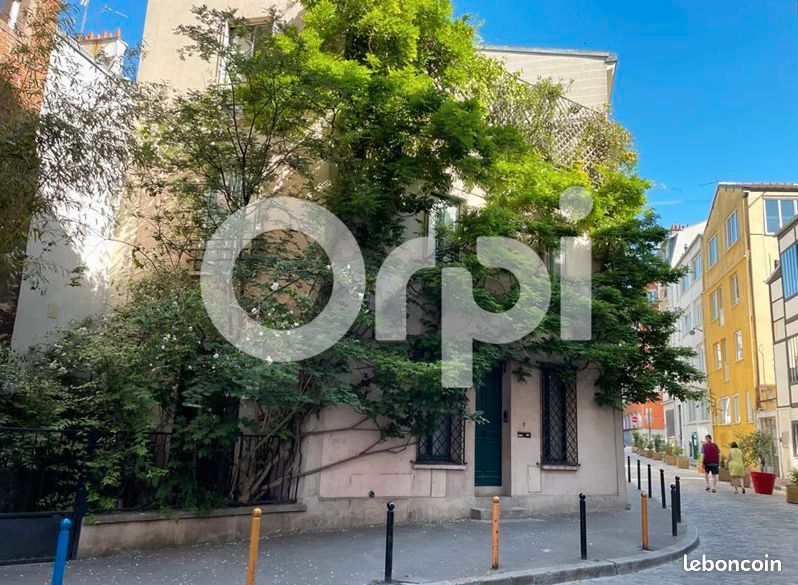 Appartement 5 pièces 205 m² · à Paris · 205 m² · 2 250 000 €