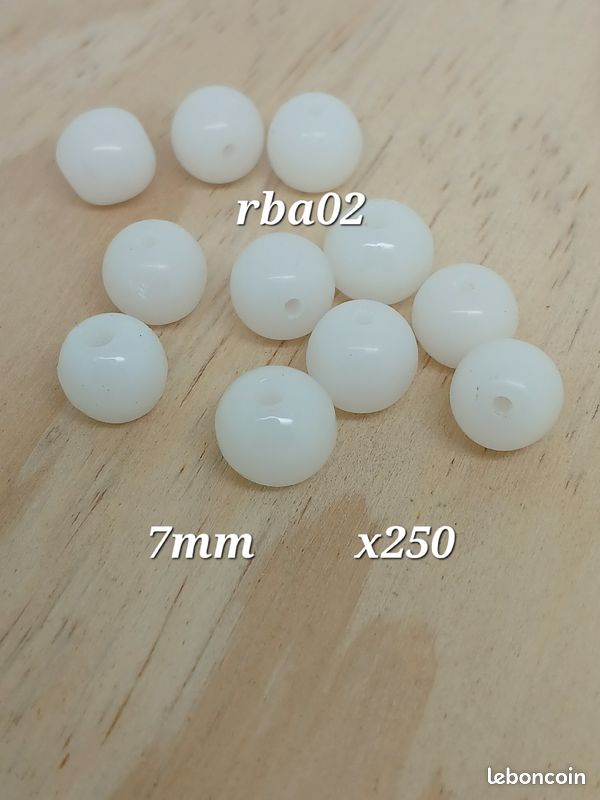 Lot 250 perles rondes anciennes blanches 7mm (rba02) (image 1)