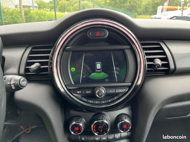 Mini MINI 5 PORTES COOPER 136CH CHILI BVA7 (image 12)