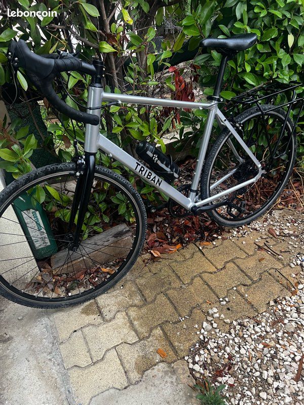 Velo gravel route triban alu xl comme neuf porte bagage sacoche (image 5)