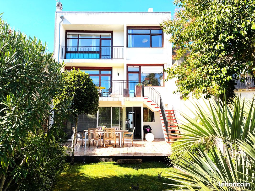 Maison 7 pièces 210 m² · à Bordeaux · 210 m² · 760 000 €