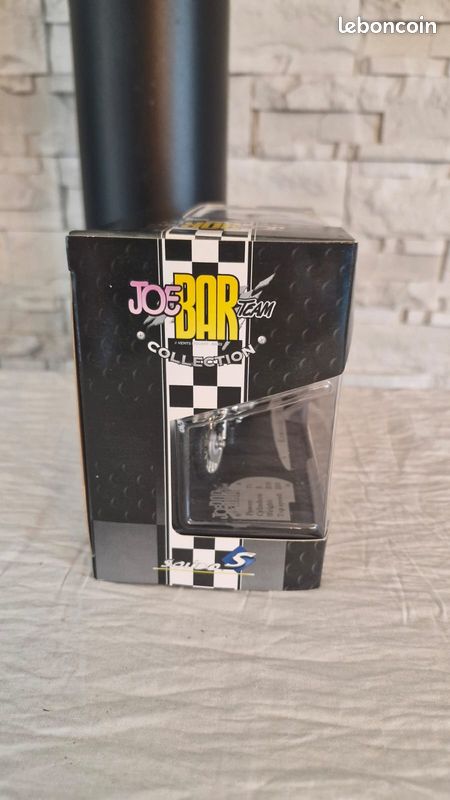 Moto Kawasaki 1000 Martin 1979 Miniature 1/18 Hachette Joe Bar Team Série 2 N°80
