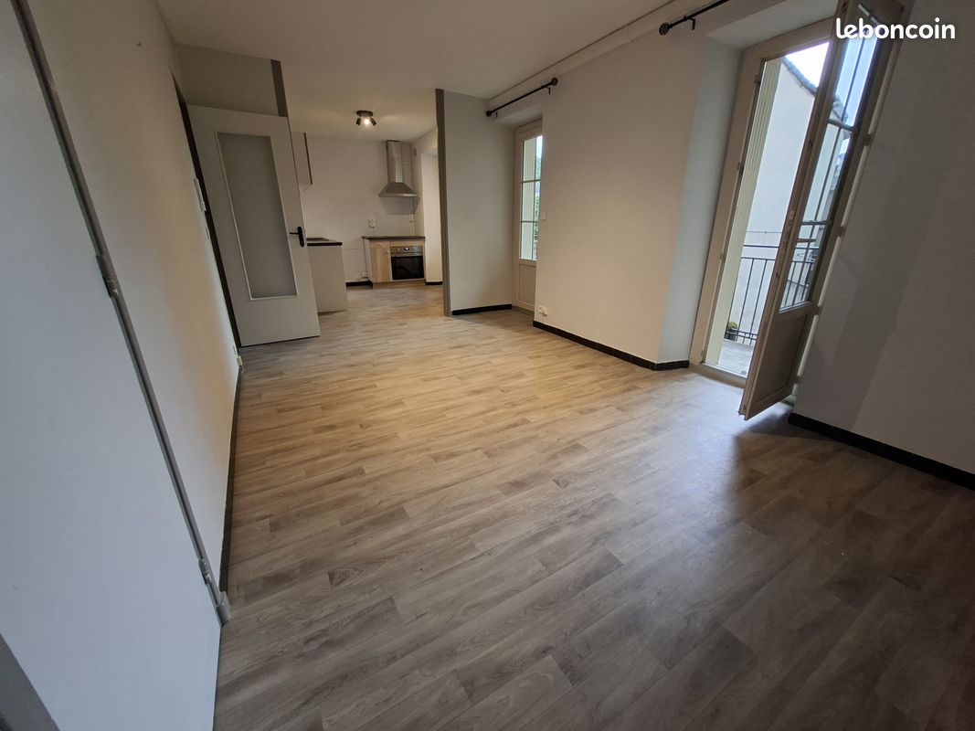 Appartement 2 pièces 42 m² · à Marvejols · 42 m² · 490 €