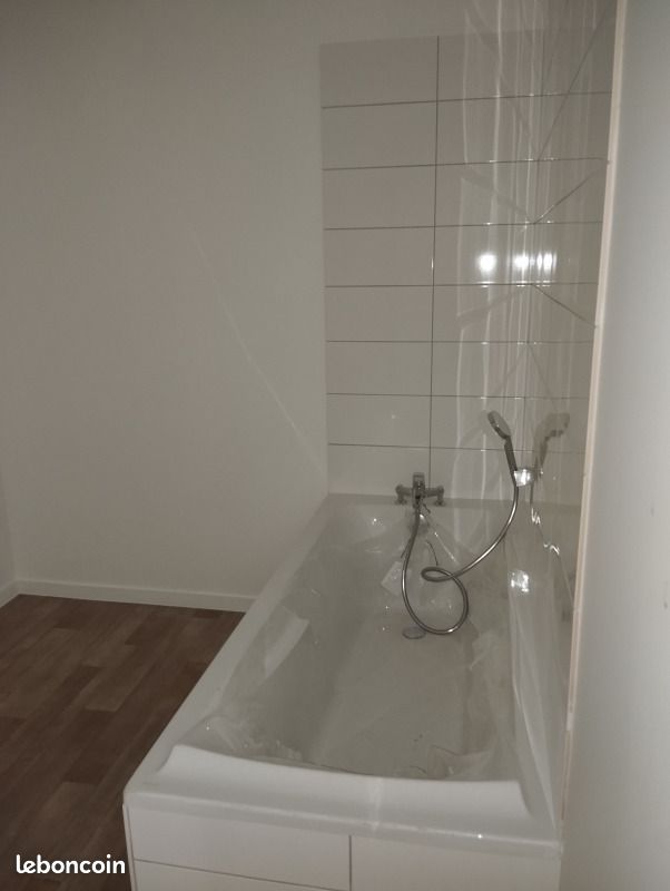 Maison 4 pièces 83 m² · à Pouzauges · 83 m² · 486 €