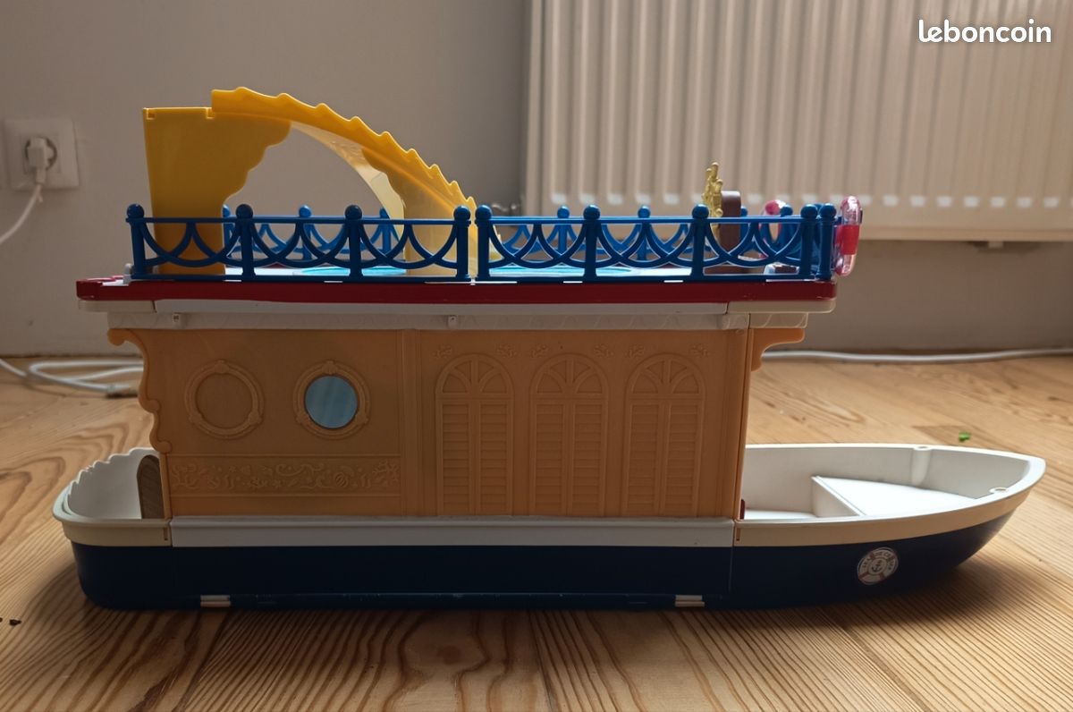 Bateau sylvanian families (image 3)