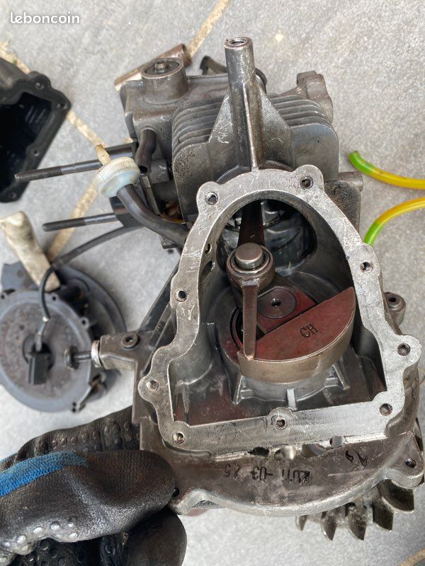Pièce moteur débroussailleuse RYOBI RBC430SBS (image 10)