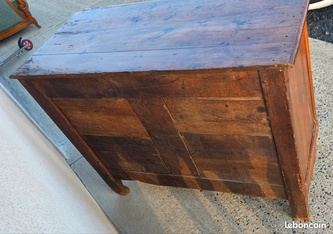 Bas buffet Ancien Style Louis XV (image 8)
