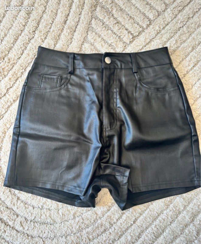 Short / jupe (image 1)