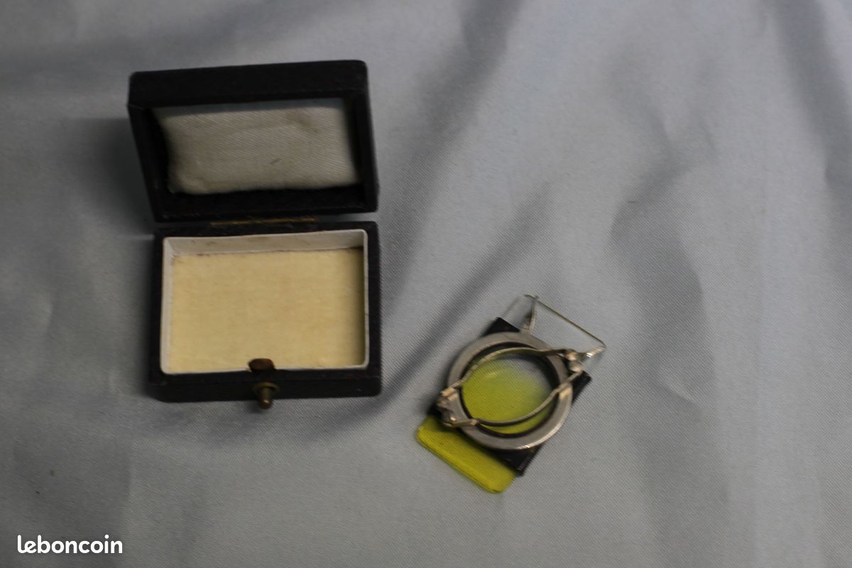 Matériel pour développement de photo ( N°6394 77) (image 2)