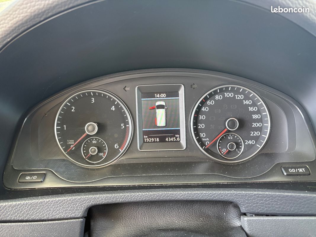 VOLKSWAGEN TRANSPORTER T5 AUTOBUS/AUTOCAR MULTIVAN 2.0 TDI 150 BUSINESS DSG 140Ch Garantie 12 mois (image 11)