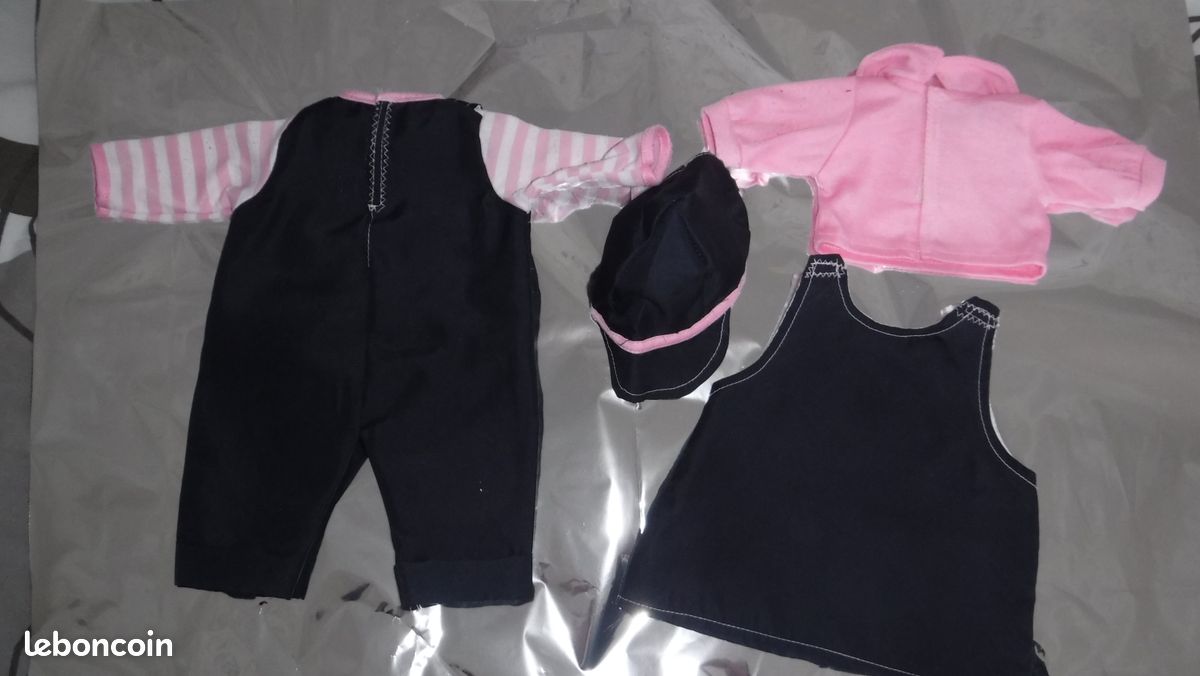 Lot de vêtements pour poupée de 40cm (image 4)