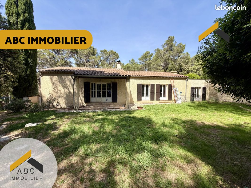 Maison 5 pièces 147 m² · à Uchaux · 147 m² · 430 000 €
